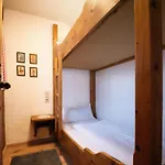 Nina's With Pool & Sauna Access, Alpenluxus Collection Vakantiehuis
