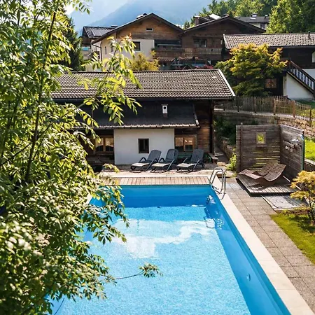 Nina's With Pool & Sauna Access, Alpenluxus Collection Tatil Evi